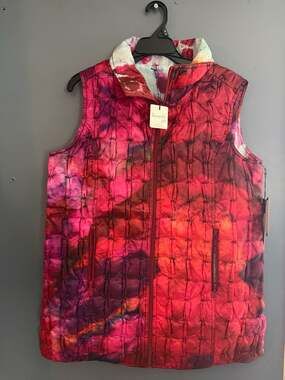 UBU Reversible Quilted Zip Vest Judy Tate Artist Series